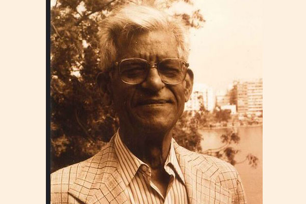 Prof. Dwijendra Tripathi (1930-2018)