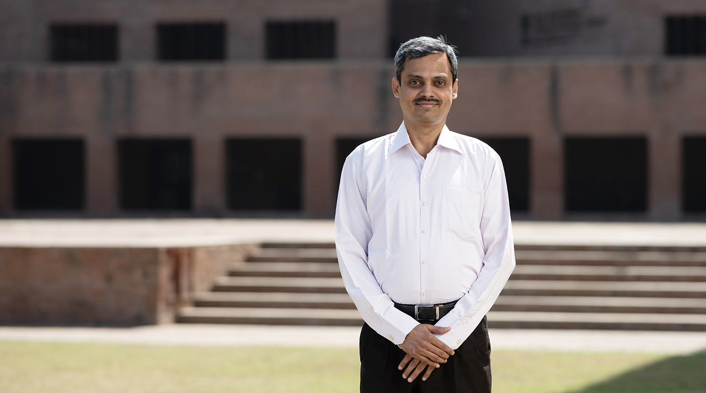 Srikumar Krishnamoorthy