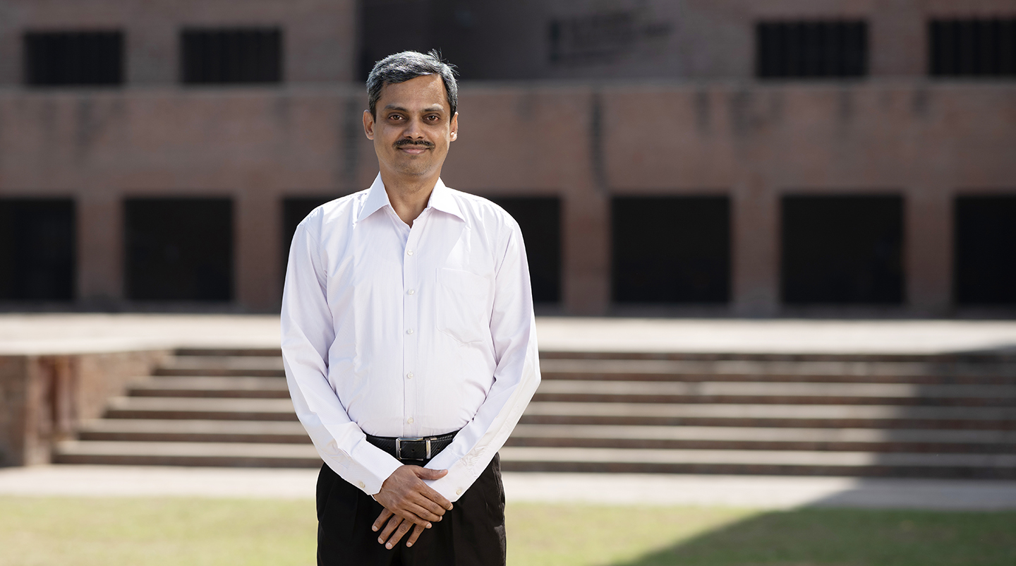 Srikumar Krishnamoorthy